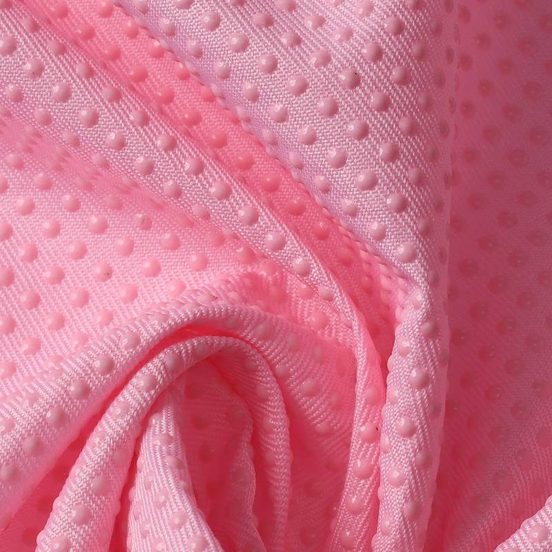 水洗服装用点胶布粘合力会下降吗